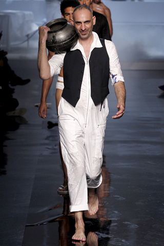 Jean Paul Gaultier / - 2011